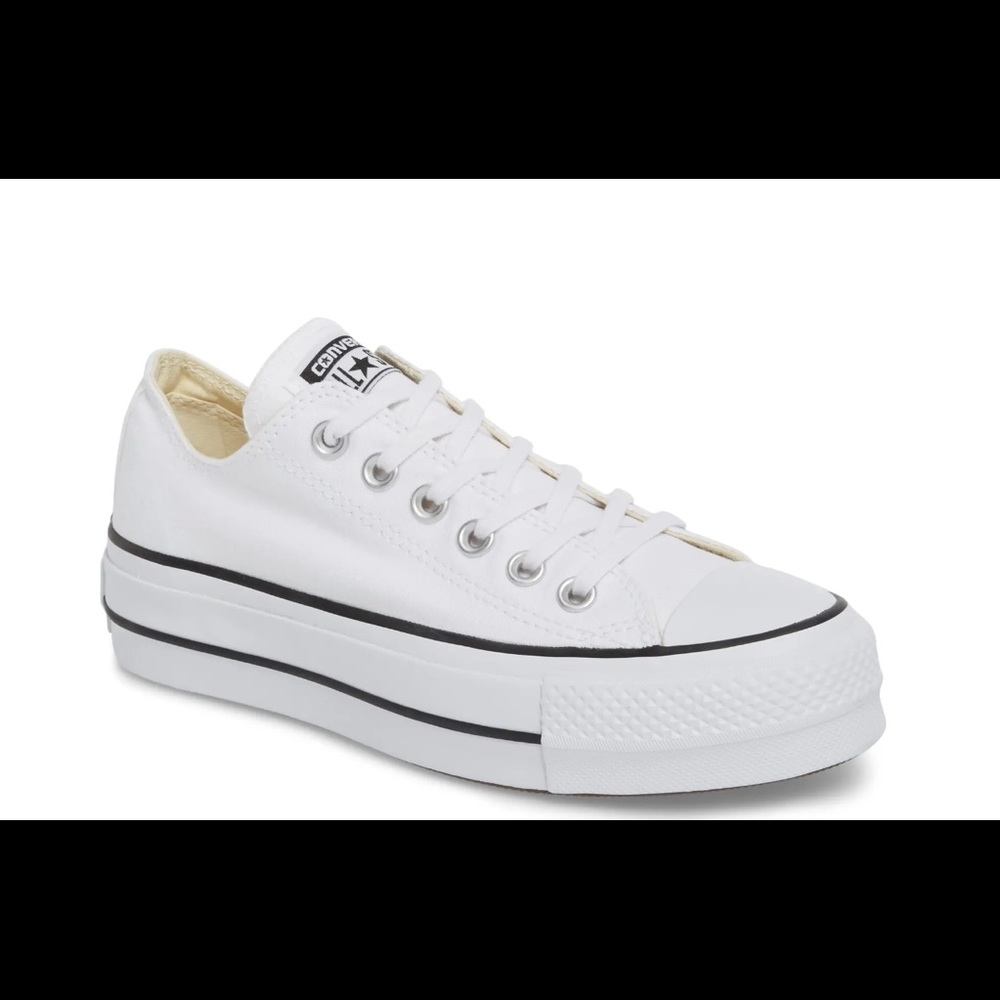 Chuck Taylor All StarPlatform CONVERSE Size 6.5